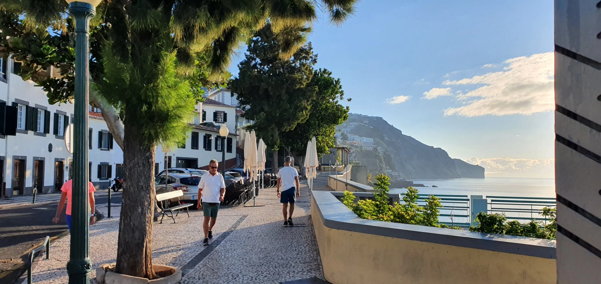 Spaziergang an der Promenade von Funchal